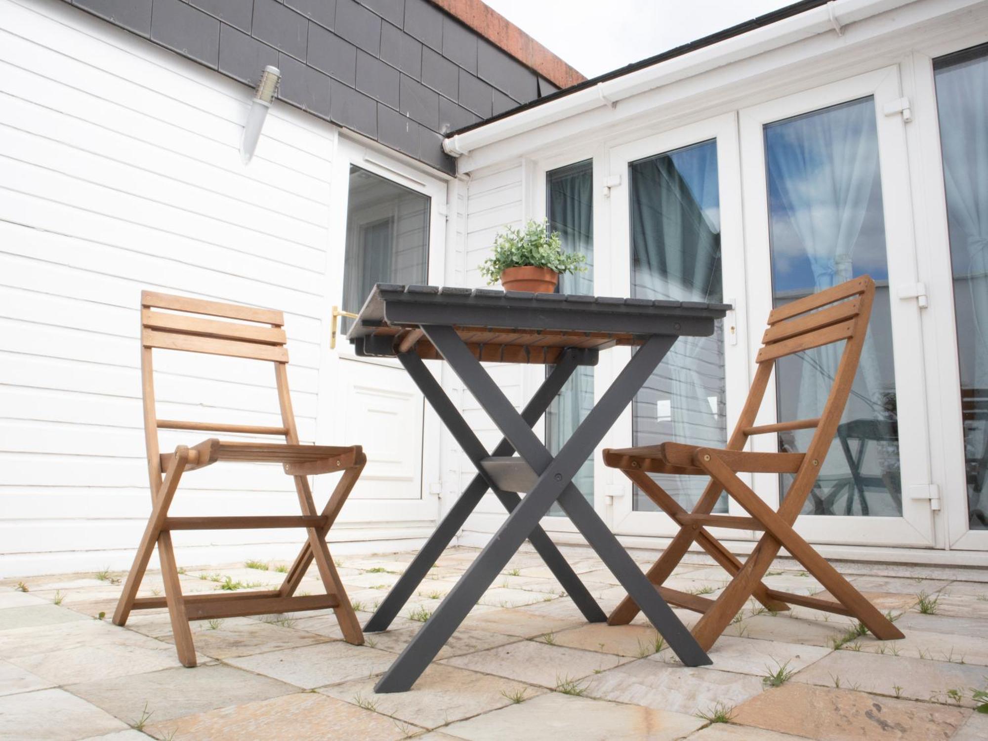 Ferienwohnung Bright Private Terrace - Free Private Parking - Tv - Wifi - Netflix London Borough of London Borough of Croydon Exterior foto