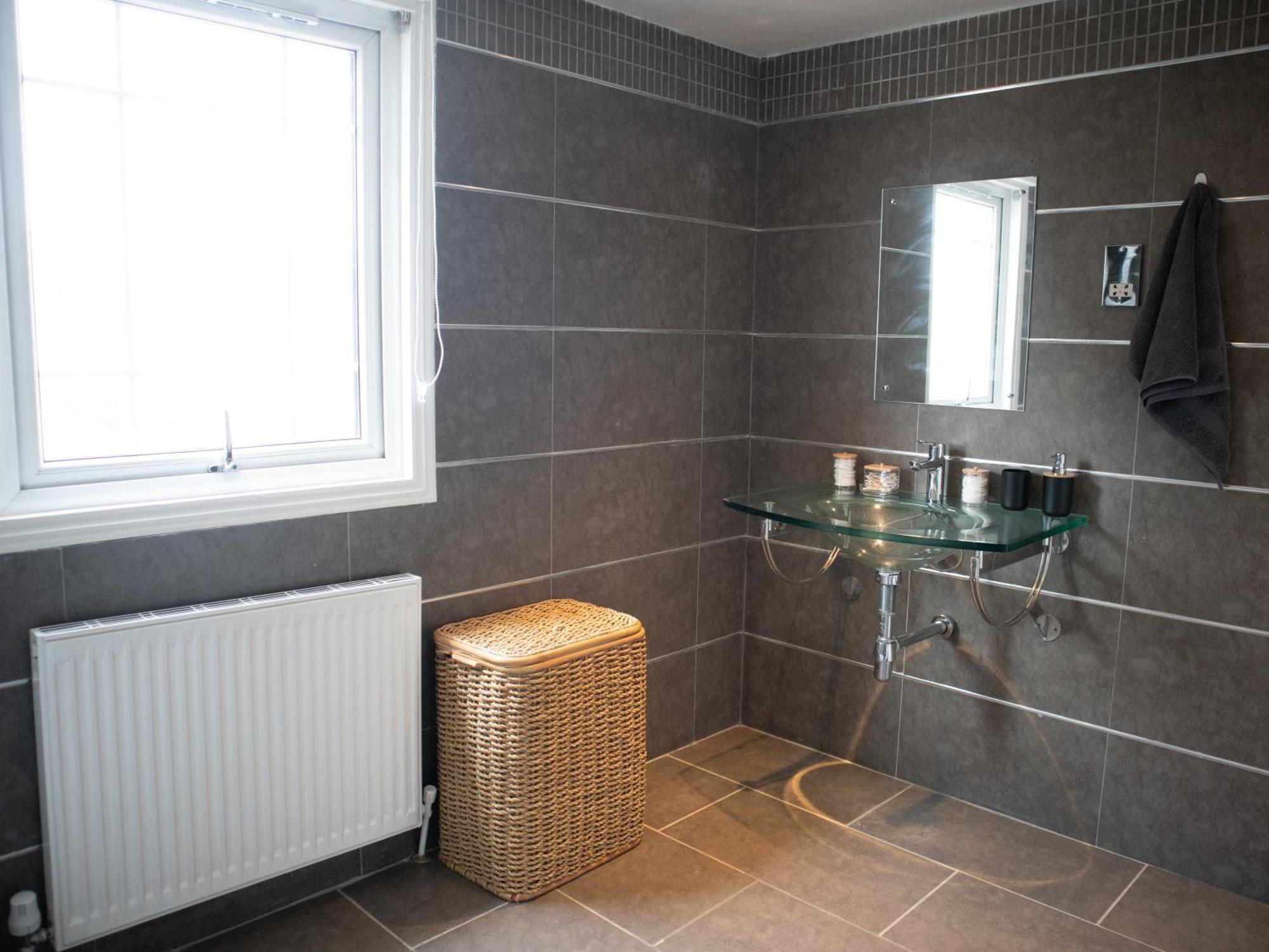 Ferienwohnung Bright Private Terrace - Free Private Parking - Tv - Wifi - Netflix London Borough of London Borough of Croydon Exterior foto